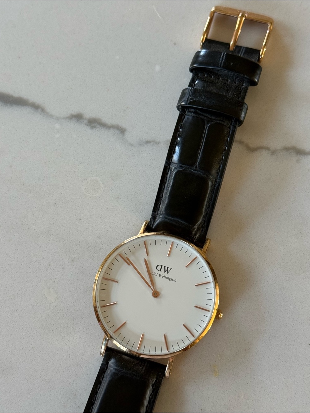 Daniel Wellington Classic St Mawes Watch 36mm Black leather strap